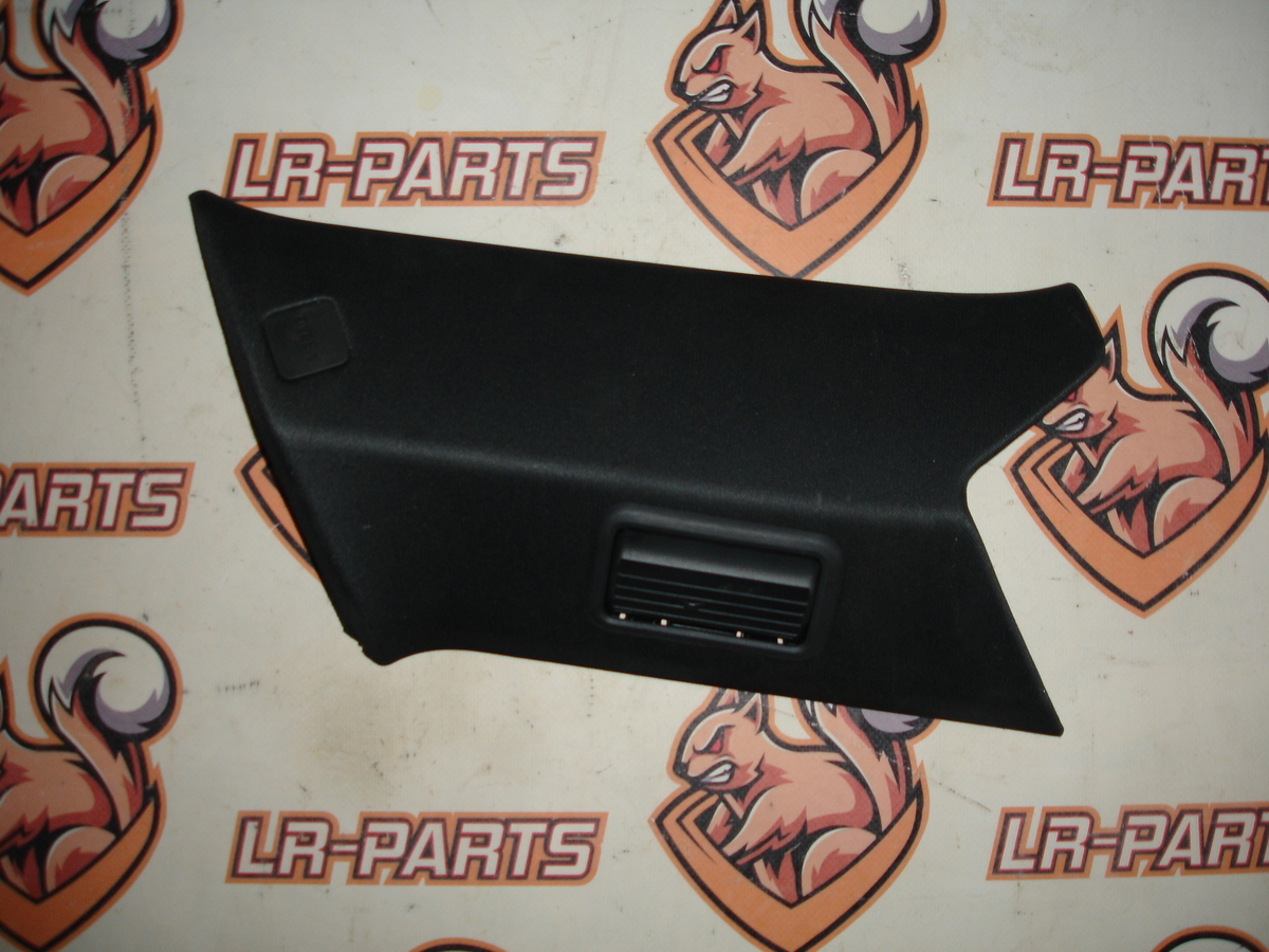 LR081046 Listwa słupkowa lewa RANGE ROVER SPORT L494 13-używana